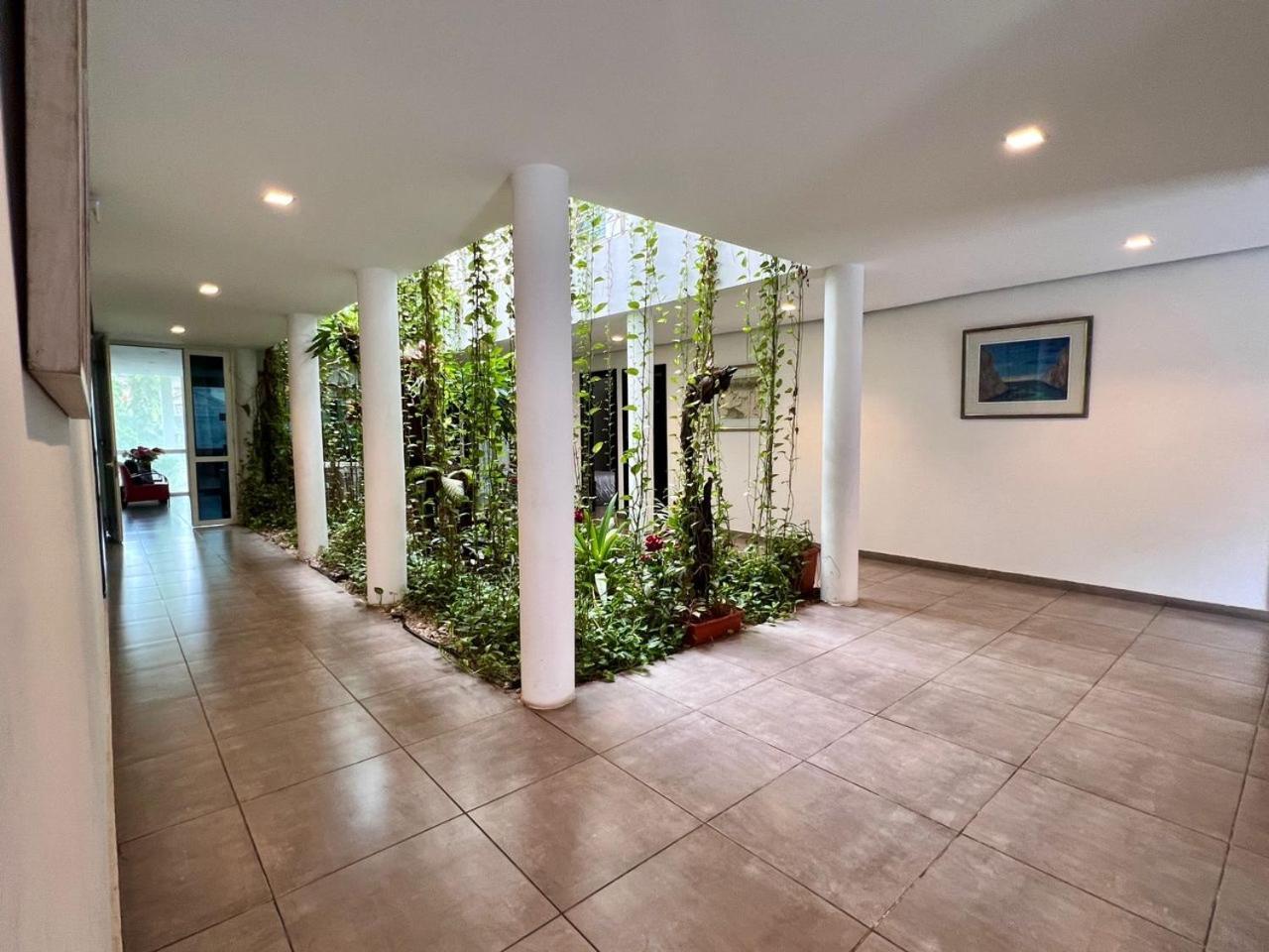 Residence Achenbach Abidjan Buitenkant foto
