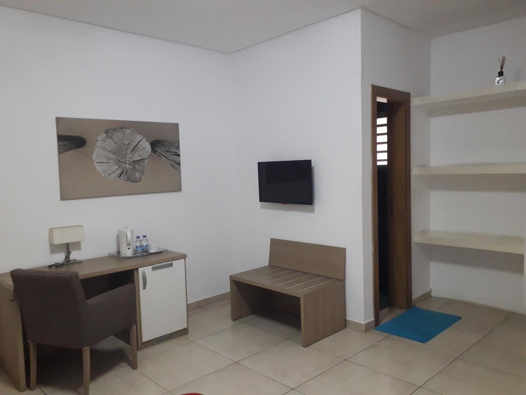 Residence Achenbach Abidjan Buitenkant foto